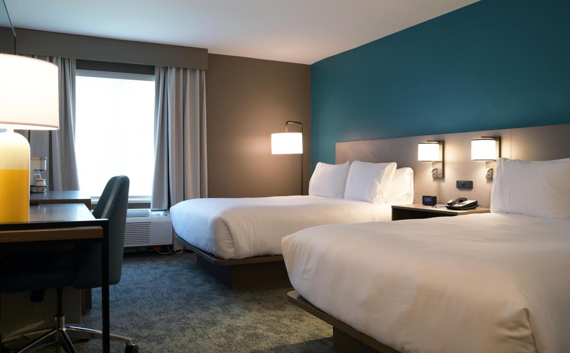 Comfort Inn & Suites Nw Milwaukee Germantown Eksteriør billede