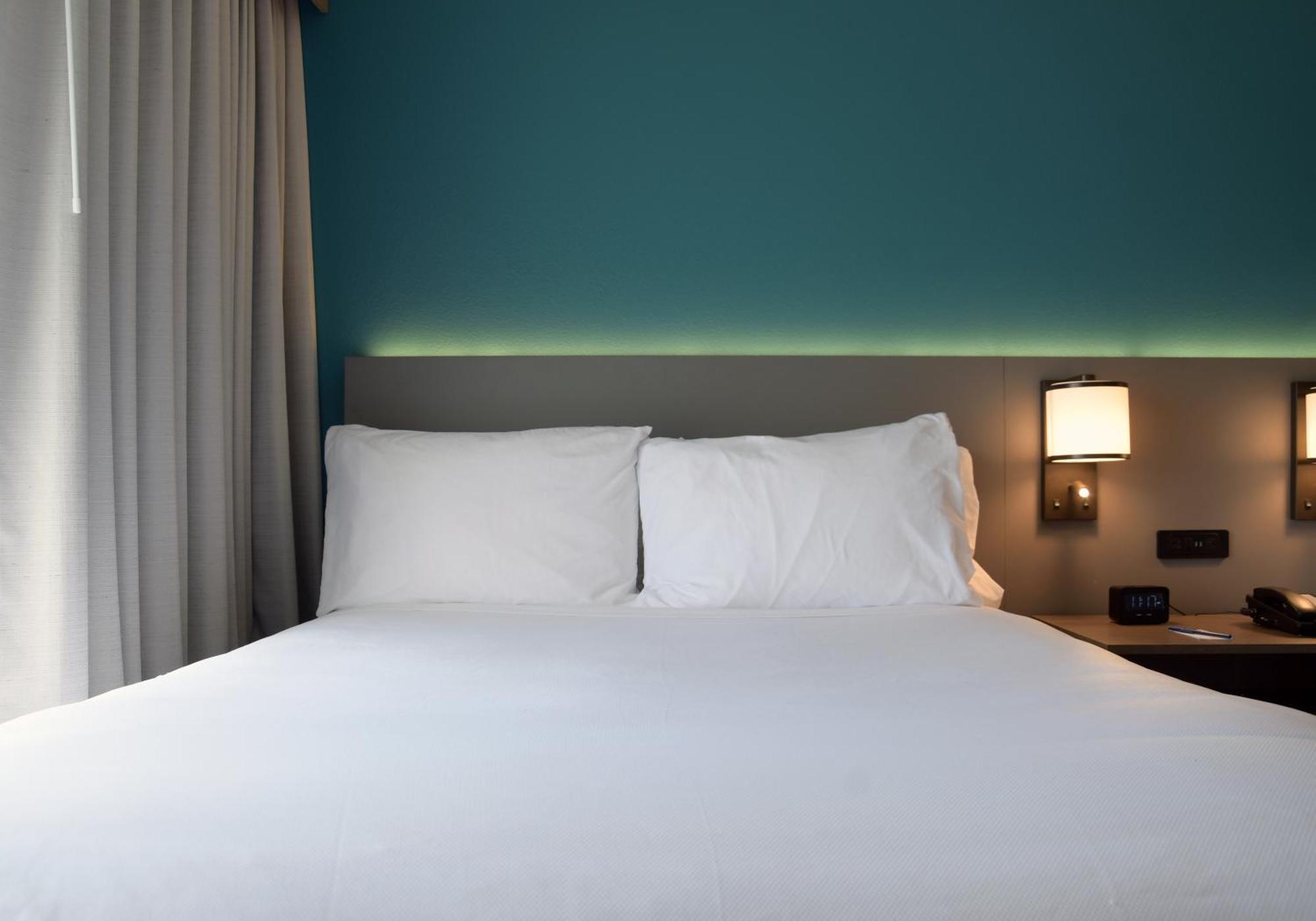 Comfort Inn & Suites Nw Milwaukee Germantown Eksteriør billede
